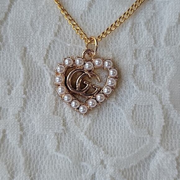 Gucci zipper pull on necklace - Picture 1 of 4